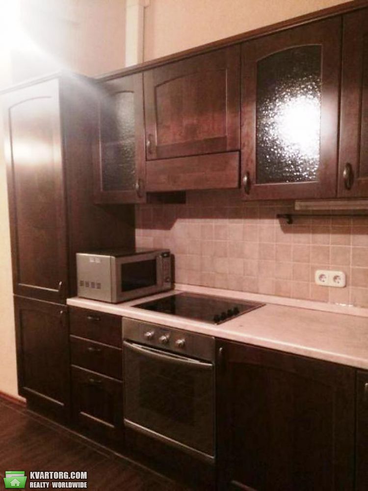 Rent out 2-room apartment. Киев,  Саксаганского — photo 3
