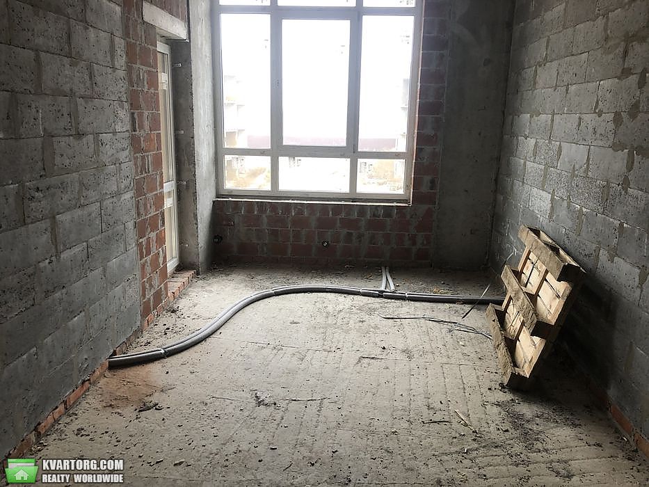 Sell 3-room apartment. Киев,  Богатырская — photo 2