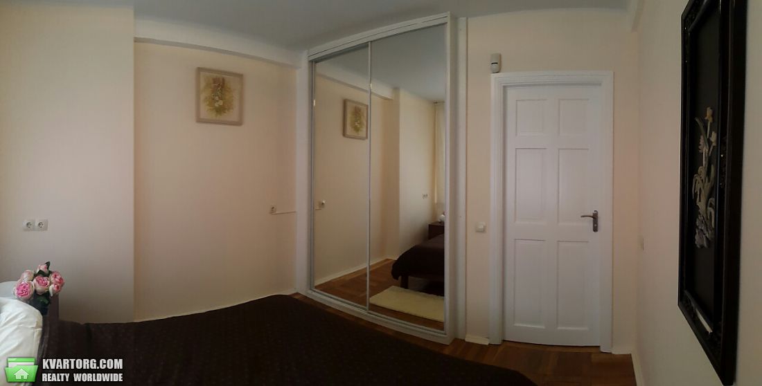 Rent out 3-room apartment. Киев,  Мазепы — photo 6