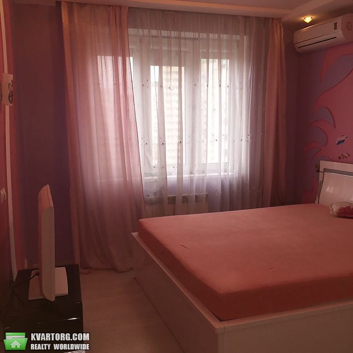 Sell 3-room apartment. Киев,  Днепровская наб — photo 4