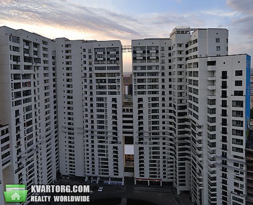 Sell 3-room apartment. Киев, Щорса — photo 1