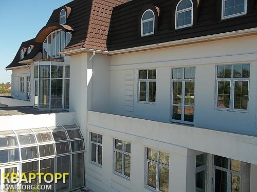 Sell house. Киев,  Приозерная — photo 1