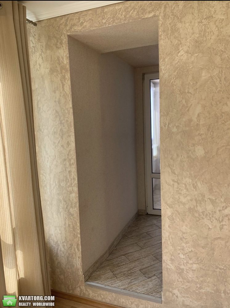 Rent out 1-room apartment. Киев,  Героев Сталинграда пр — photo 3