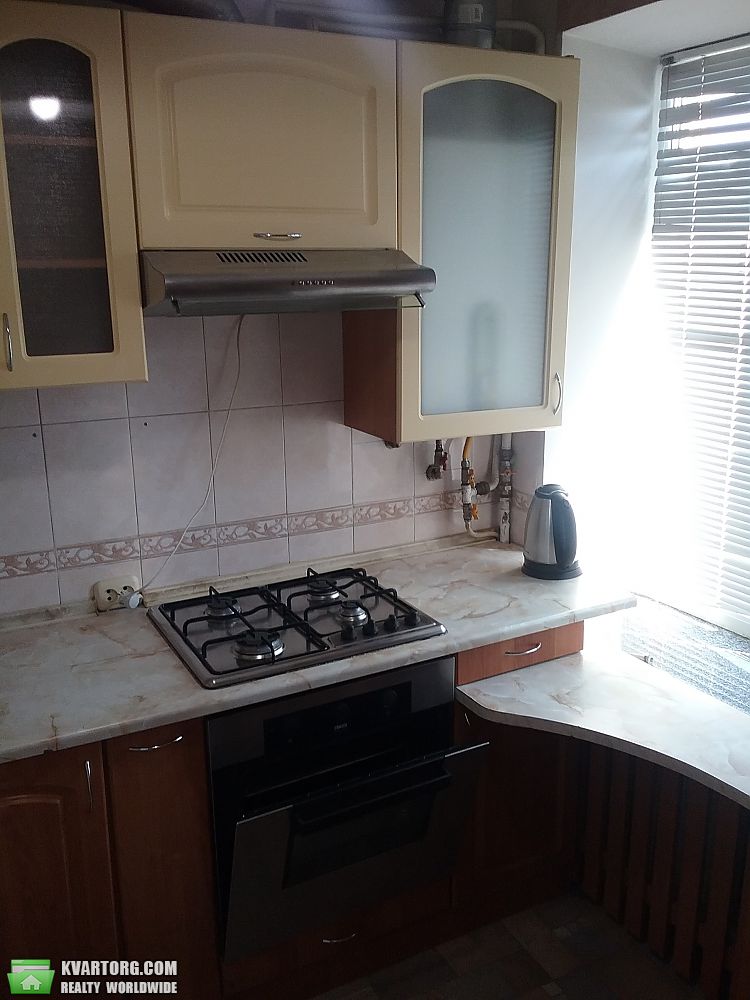 Rent out 2-room apartment. Киев,  Науки пр — photo 1