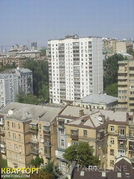Sell 2-room apartment. Киев,  Тарасовская — photo 10