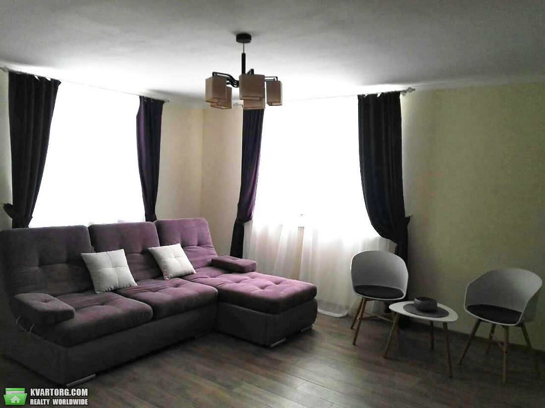 Rent out house. Киев, Краматорская — photo 1