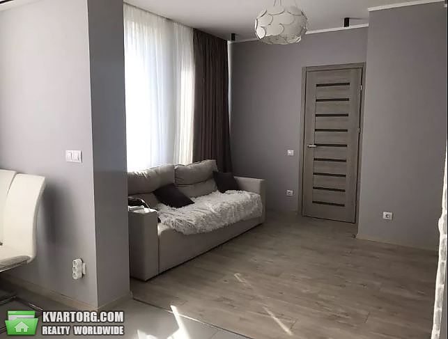 Rent out 2-room apartment. Киев, пер. Коломийский — photo 5