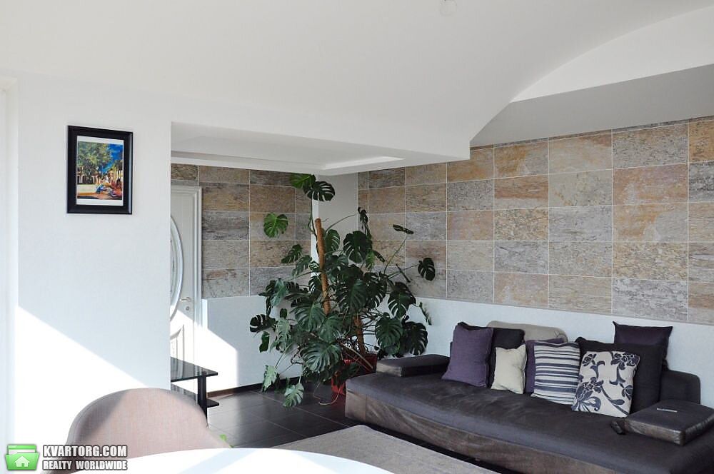 Rent out 4-room apartment. Киев,  Голосеевский пр — photo 8