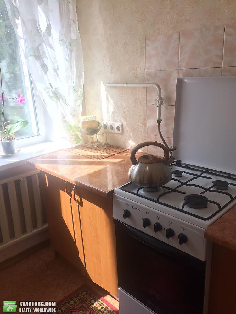 Rent out 1-room apartment. Днепропетровск, Чичерина — photo 1