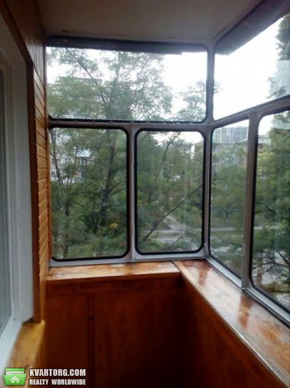 Sell 2-room apartment. Киев,  Пражская — photo 5