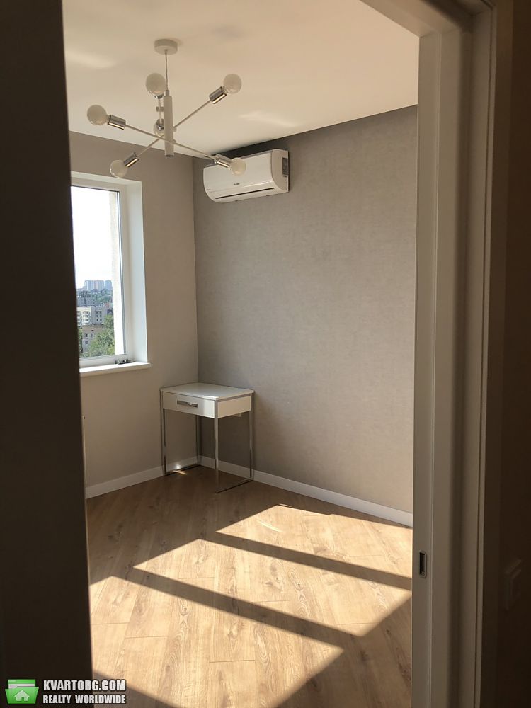 Sell 1-room apartment. Киев,  Демиевская — photo 2