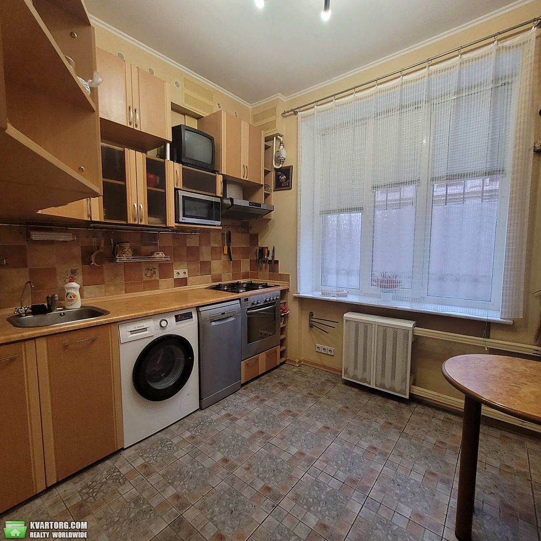 Rent out 2-room apartment. Киев,  Кудрявская — photo 3