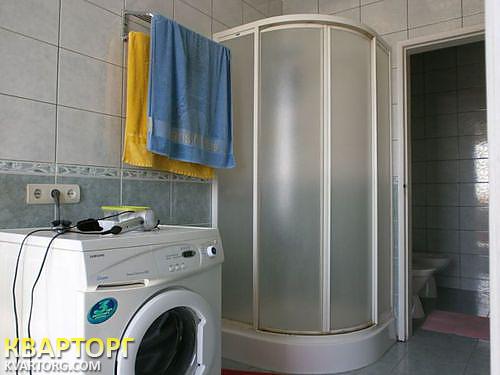 Sell 3-room apartment. Киев,  Братиславская — photo 2