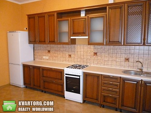 Rent out house. Киев, Садовая — photo 9