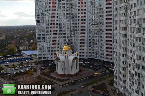 Rent out 2-room apartment. Киев,  Чавдар — photo 10