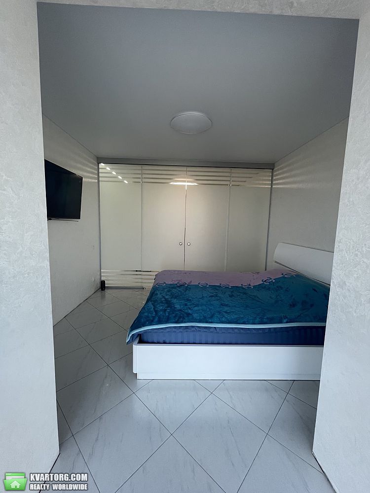 Sell 2-room apartment. Днепропетровск, Набережная Победы — photo 7