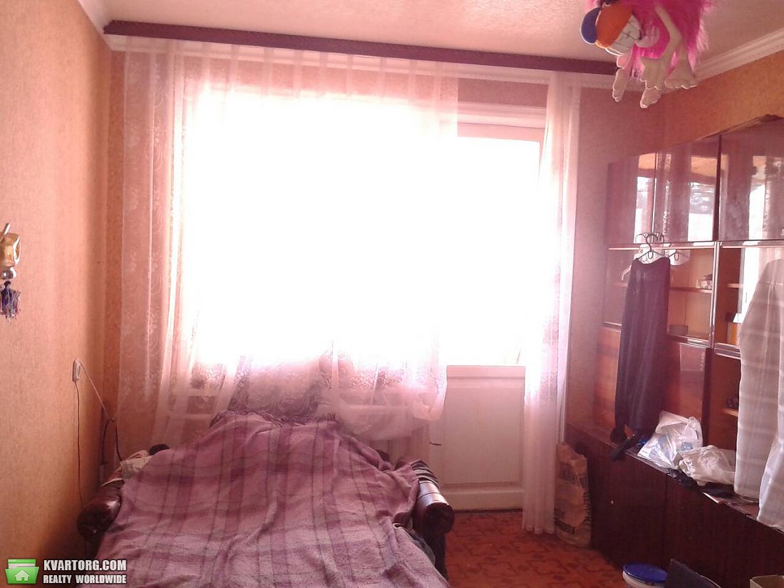 Rent out 3-room apartment. Киев,  Курбаса — photo 3