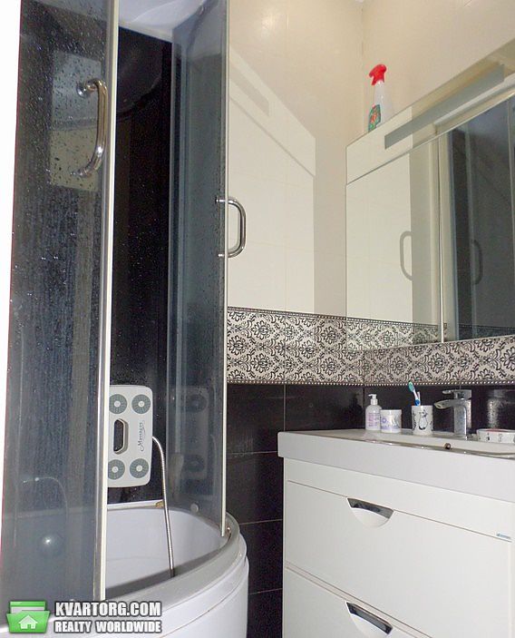 Sell 2-room apartment. Киев, Константиновская — photo 2