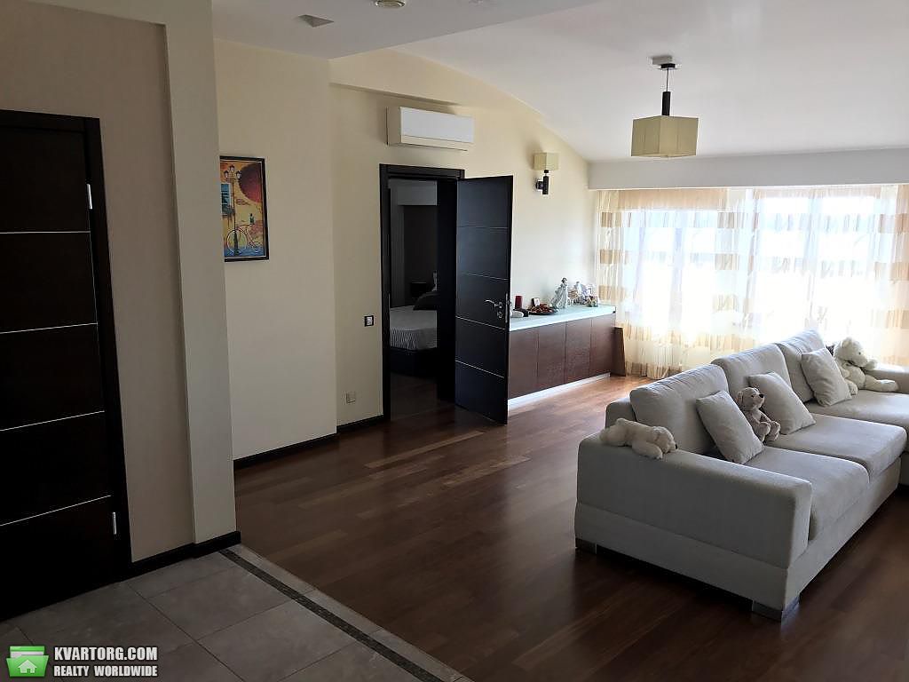 Rent out 3-room apartment. Киев,  Шевченко бул — photo 4