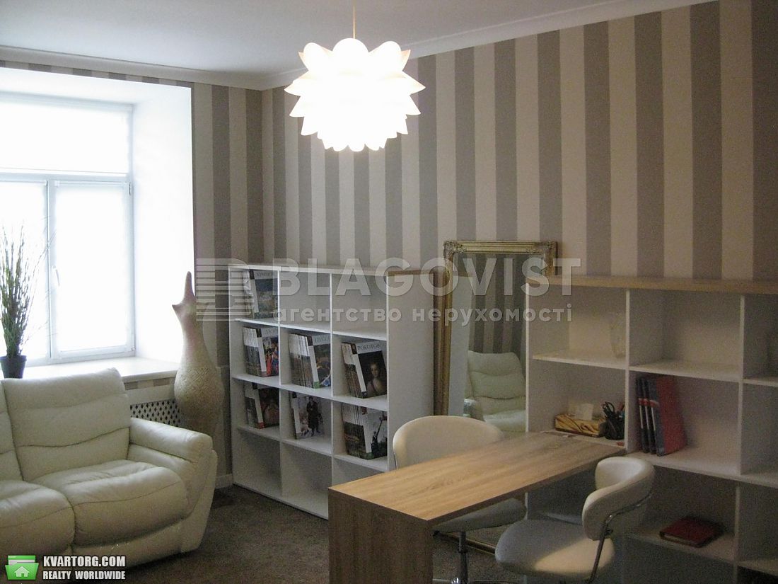 Sell 2-room apartment. Киев,  Щорса — photo 6