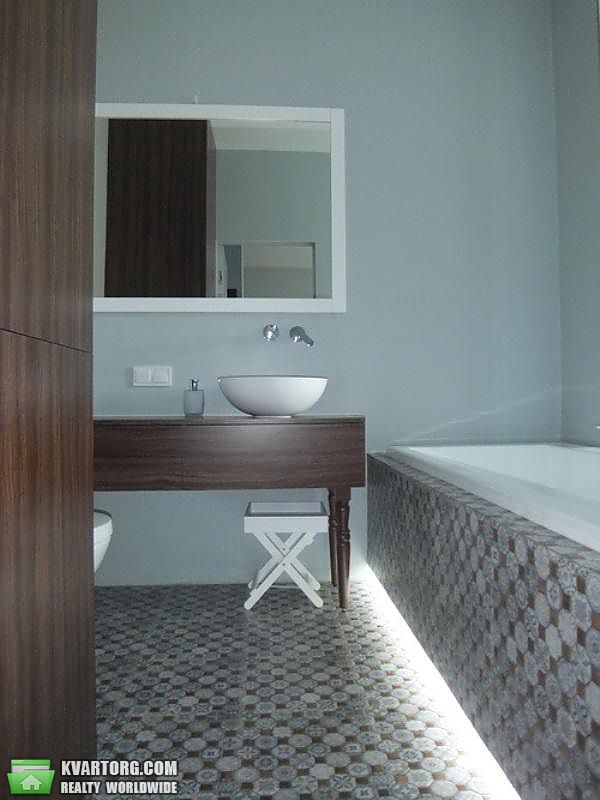 Rent out 2-room apartment. Киев,  Круглоуниверситетская — photo 10