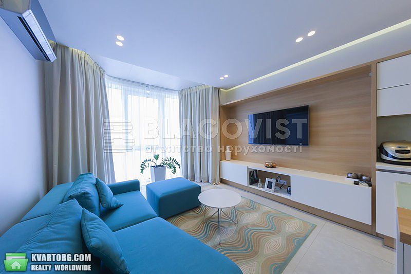 Sell 2-room apartment. Киев,  Ломоносова — photo 3