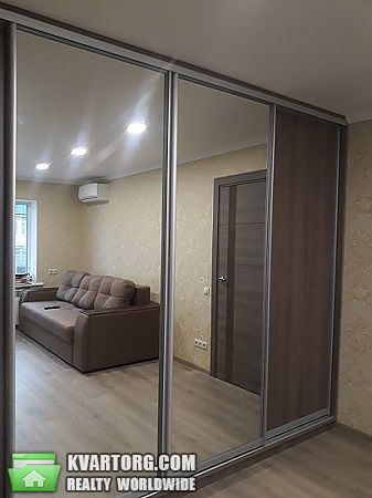 Rent out 2-room apartment. Киев, Минина — photo 2