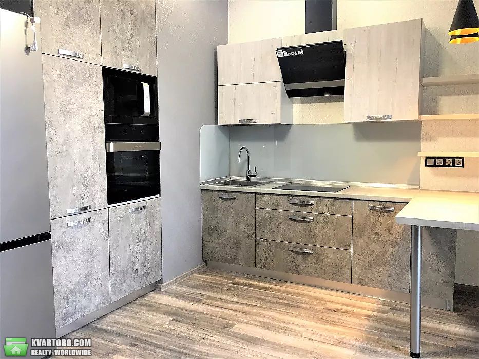 Rent out 2-room apartment. Киев, Евгения Коновальца — photo 4
