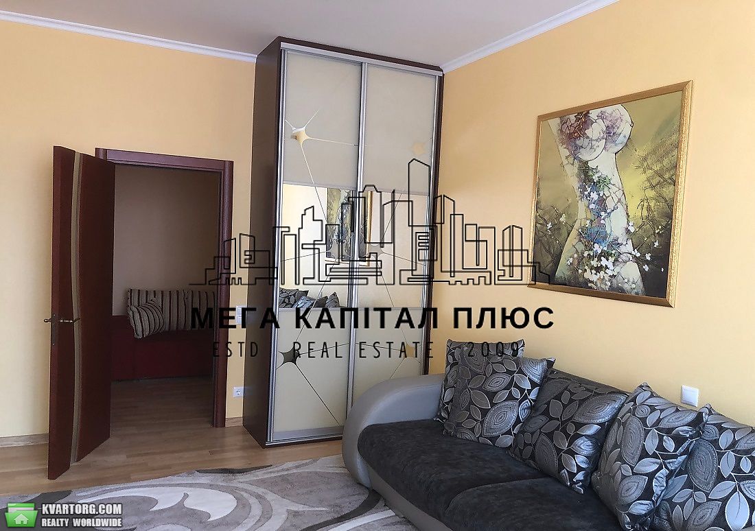 Rent out 4-room apartment. Киев, Левка Лук’яненка — photo 10