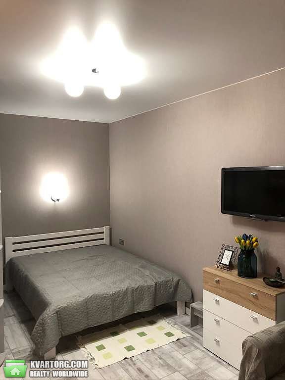 Sell 1-room apartment. Киев,  Метрологическая — photo 3