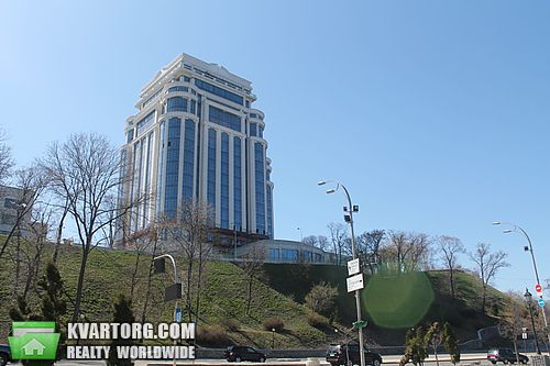 Sell 3-room apartment. Киев, Мазепы — photo 1