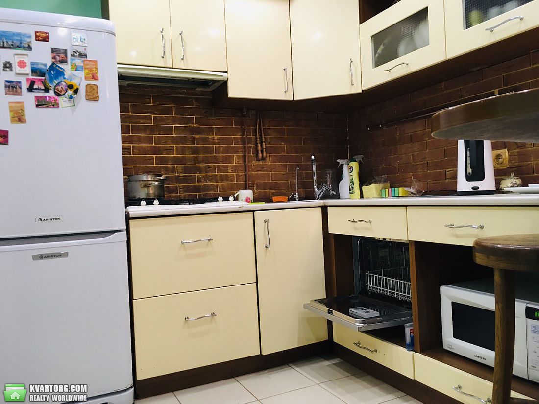 Rent out 2-room apartment. Киев,  Константиновская — photo 5