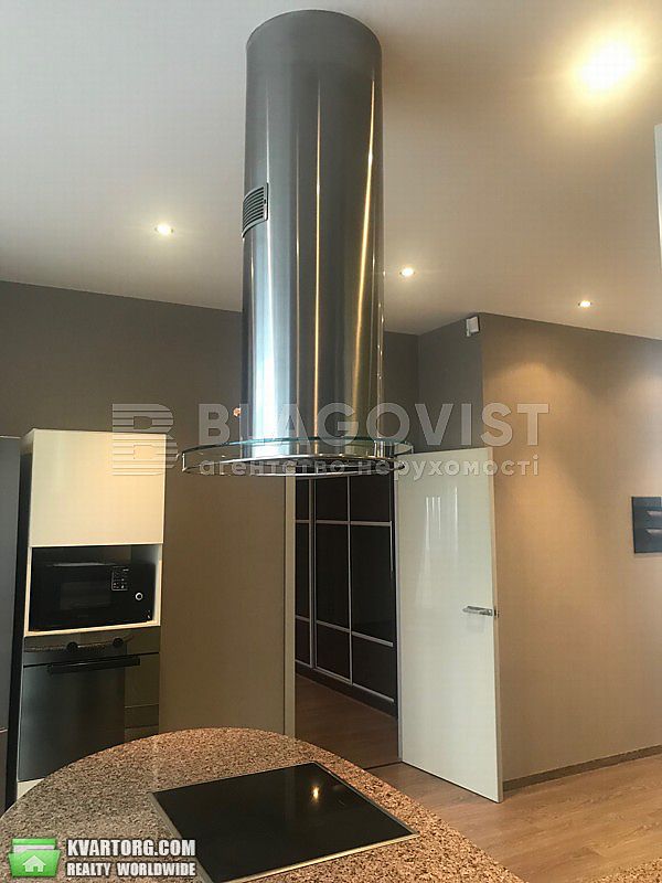 Sell 3-room apartment. Киев,  Старонаводницкая — photo 2