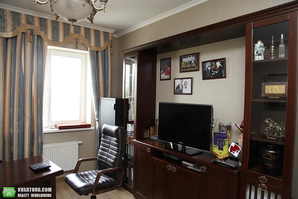 Sell 2-room apartment. Киев,  Белорусская — photo 4