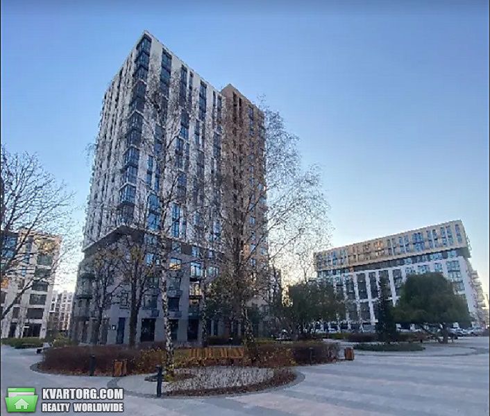 Sell 3-room apartment. Киев,  Салютная — photo 1