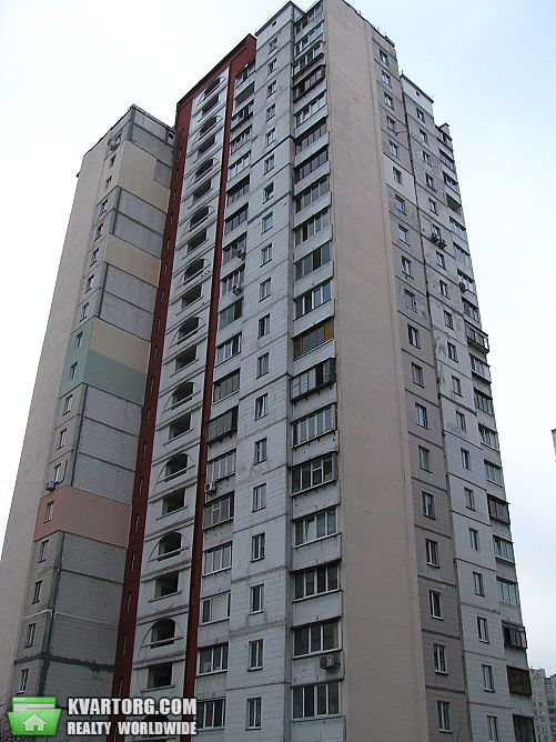 Sell 3-room apartment. Киев,  Бажана — photo 1