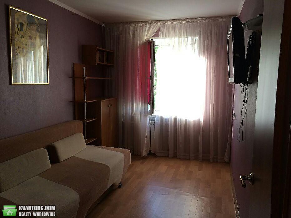 Rent out 2-room apartment. Киев,  Бакинская — photo 1