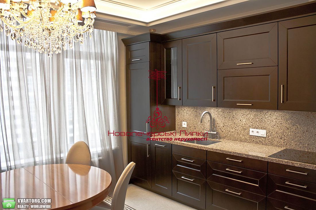 Sell 4-room apartment. Киев,  Драгомирова — photo 6