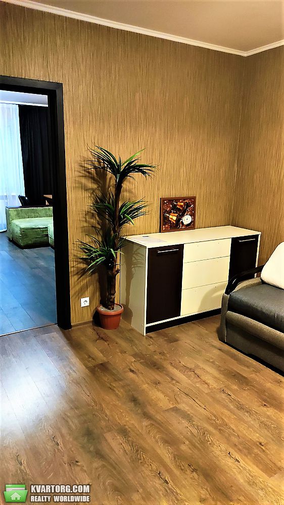 Rent out 1-room apartment. Киев, Здолбуновская — photo 6