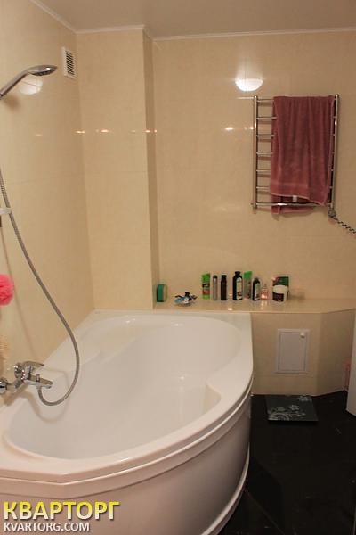 Sell 3-room apartment. Киев,  Свободы пр — photo 5