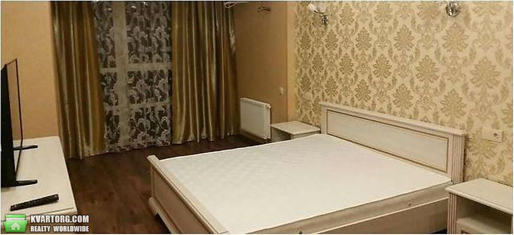 Rent out 3-room apartment. Киев,  Боженко — photo 2