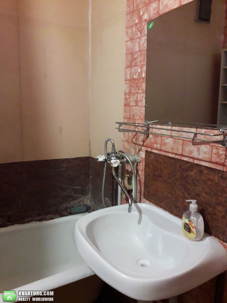Rent out 1-room apartment. Киев,  Сабурова — photo 8