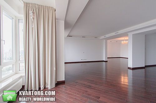 Rent out multi-room apartment. Киев, Институтская — photo 5