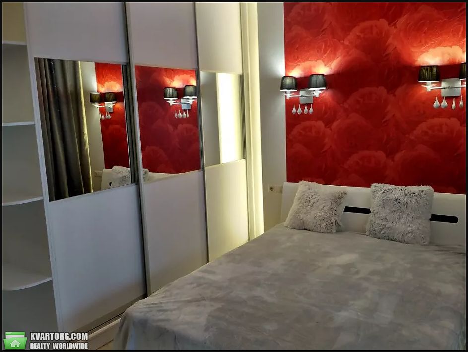 Rent out 2-room apartment. Киев, Трускавецкая — photo 3