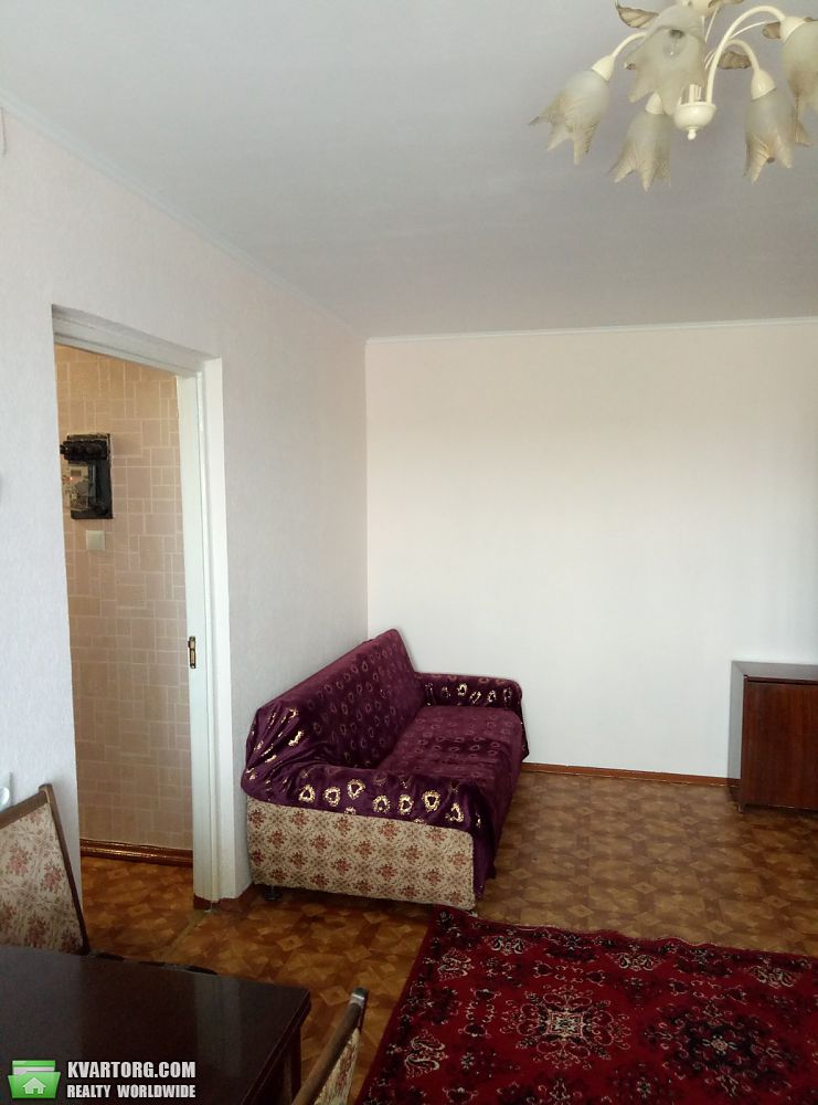 Rent out 2-room apartment. Киев, Лесной проспект — photo 1