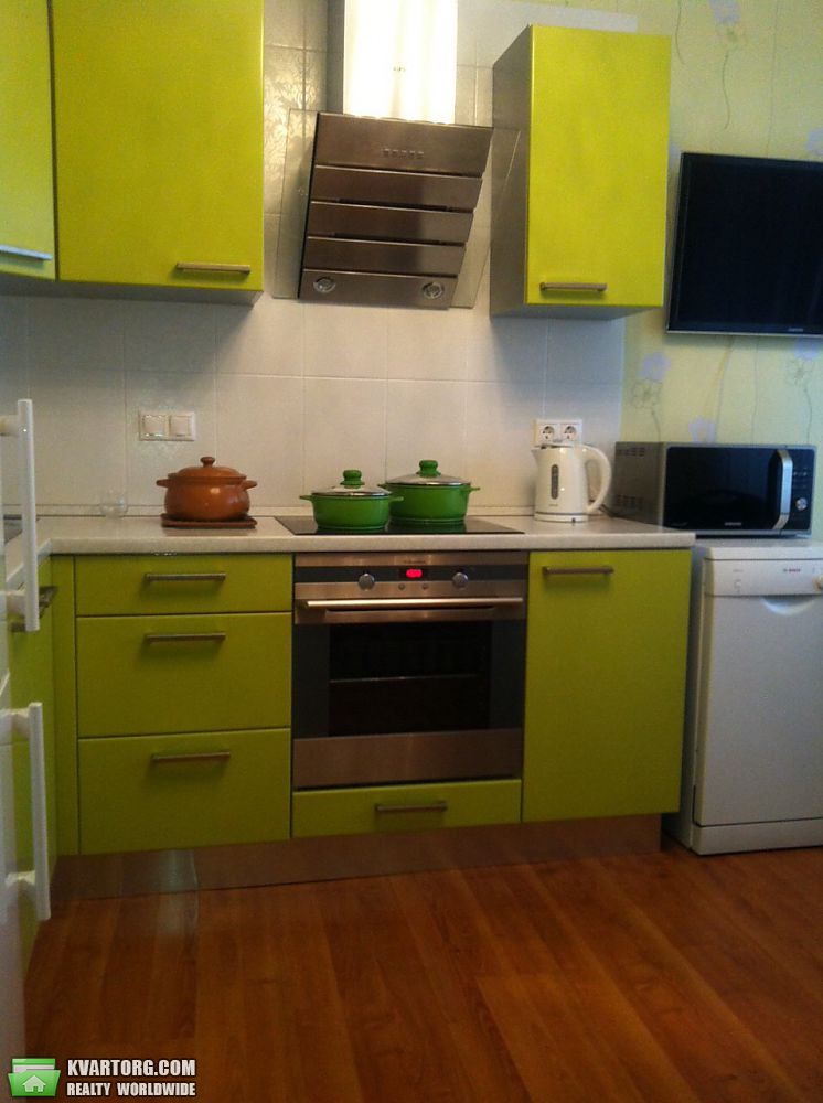 Rent out 1-room apartment. Киев,  Урловская — photo 3