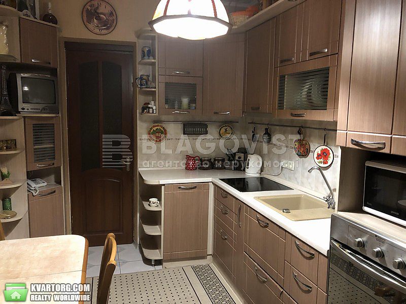 Sell 3-room apartment. Киев,  Старонаводницкая — photo 5