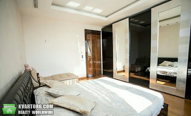 Sell 3-room apartment. Киев,  Старонаводницкая — photo 7