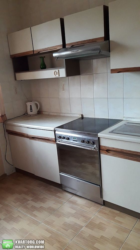 Rent out 3-room apartment. Киев, Заболотного — photo 5