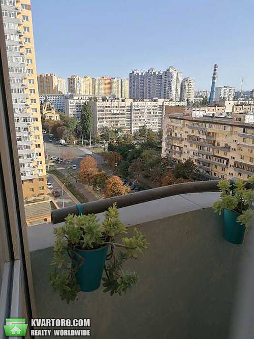 Sell 2-room apartment. Киев,  Кондратюка — photo 1